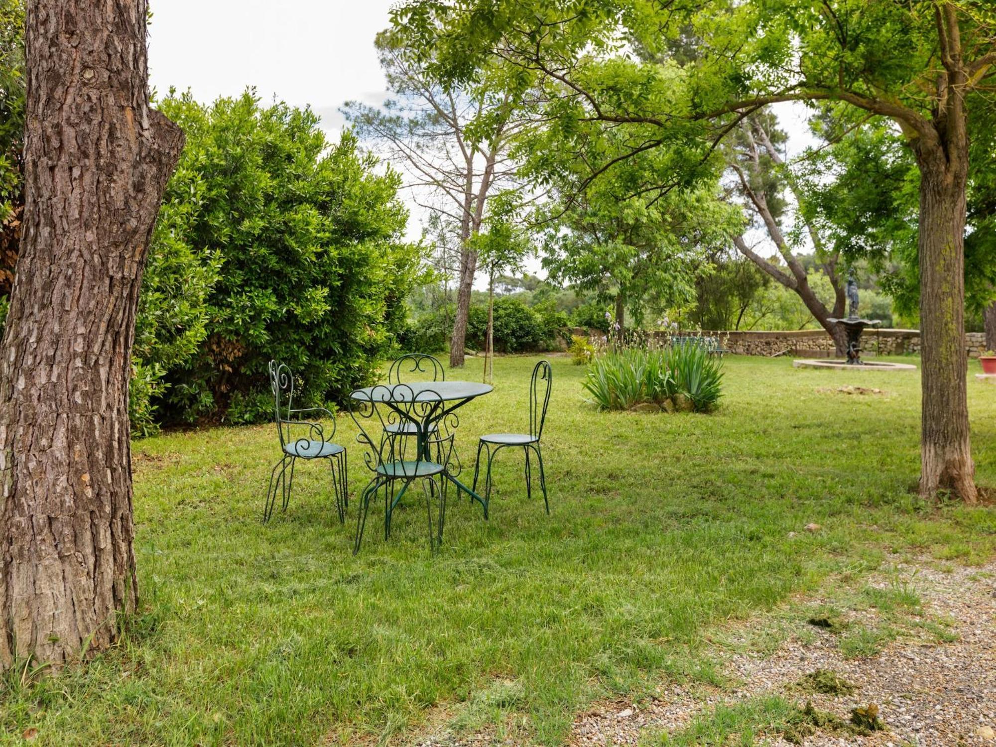 Apartment With Pool Amid Vineyards And Near The Beach Мезе Экстерьер фото